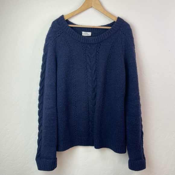 Pure New Wool Thick Chunky Cable Knit Navy Blue Fisherman’s Pullover Sweater - Picture 2 of 16